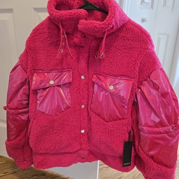 Forever 21 Vibrant Pink Puffer Jacket - Picture 2 of 5